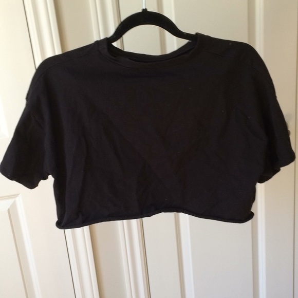 Flaming crop top - Picture 2 of 4